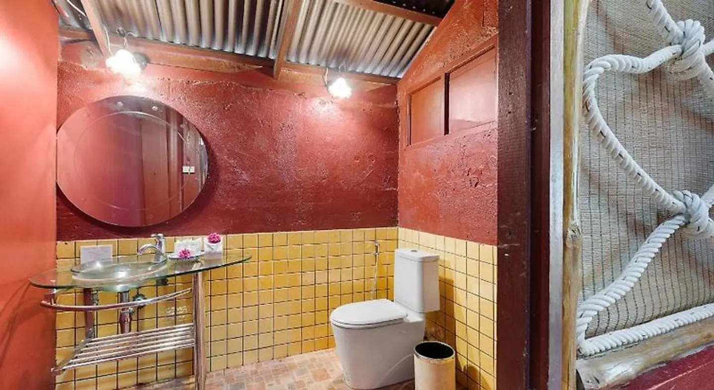 Crystal Bay Yacht Club Badezimmer