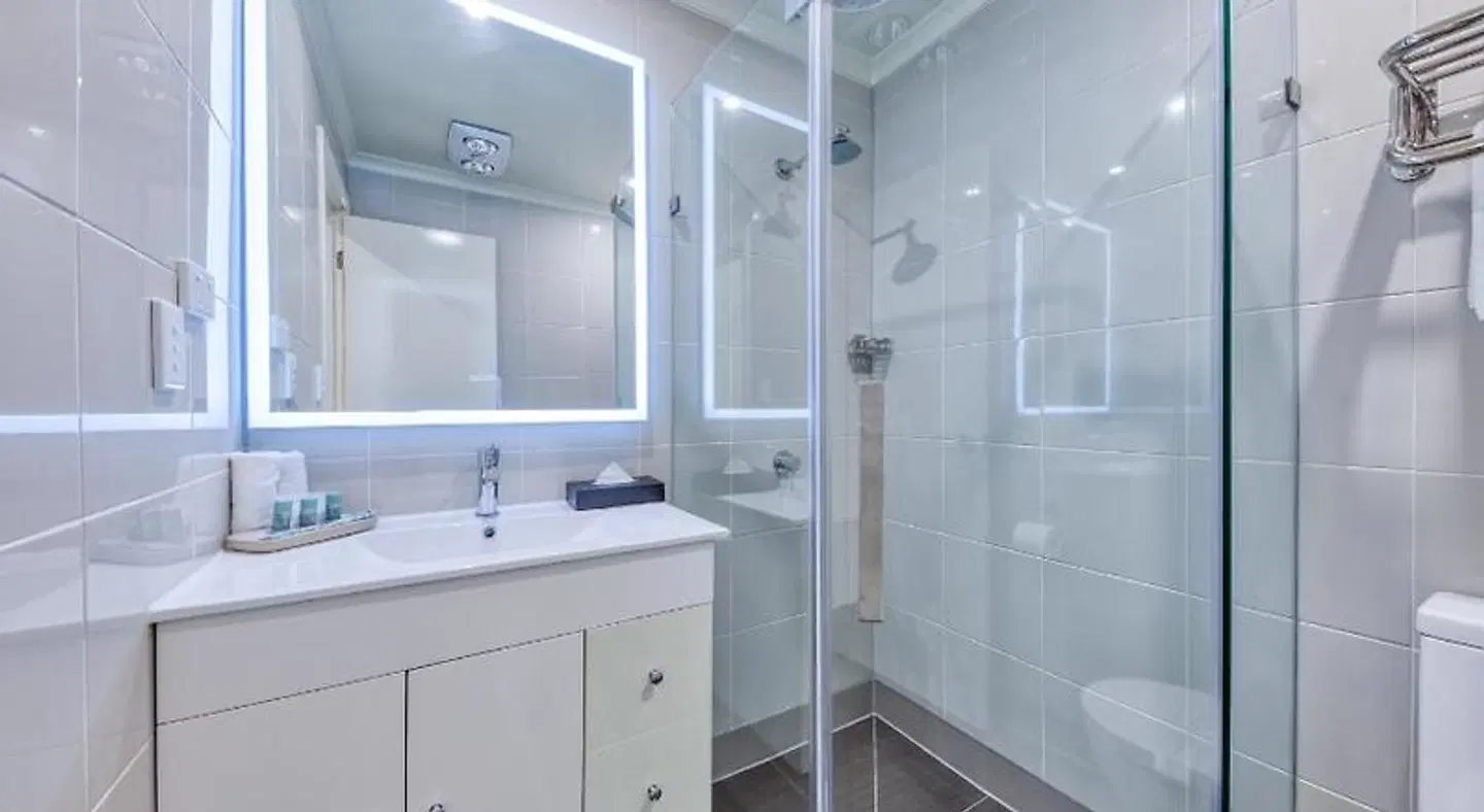 Best Western Airport Motel & Convention Centre Badezimmer