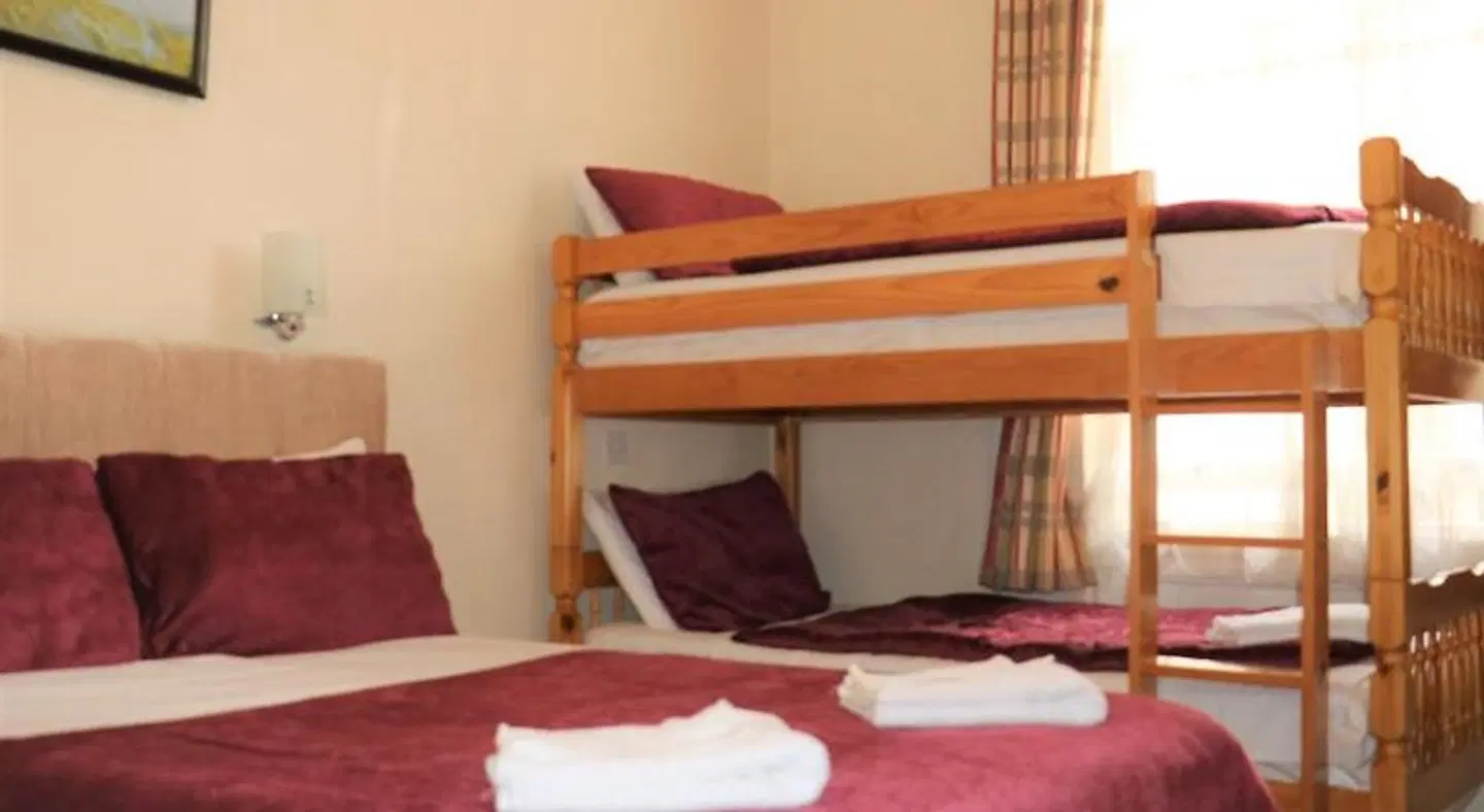 Barry House ROOM_EXAMPLE