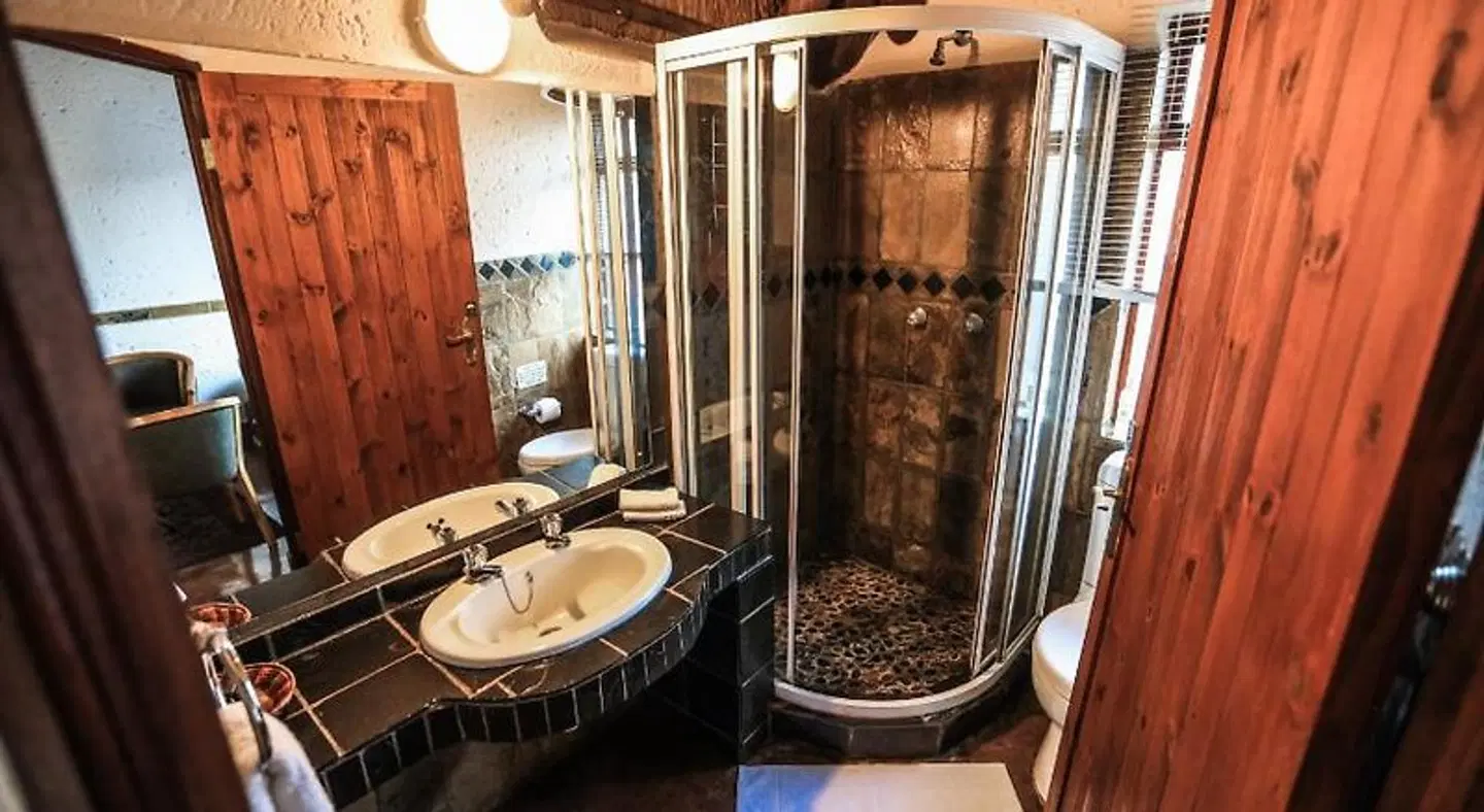 Grand Kruger Lodge and Spa Badezimmer
