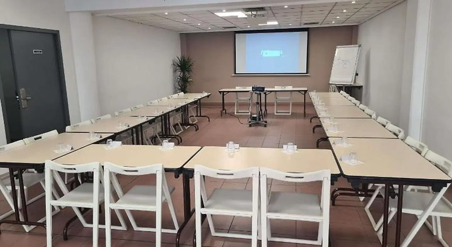 ibis budget Toulon Centre Konferenz