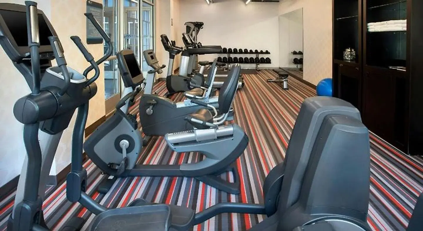 Aloft Nashville Franklin SPORTS_AND_LEISURE