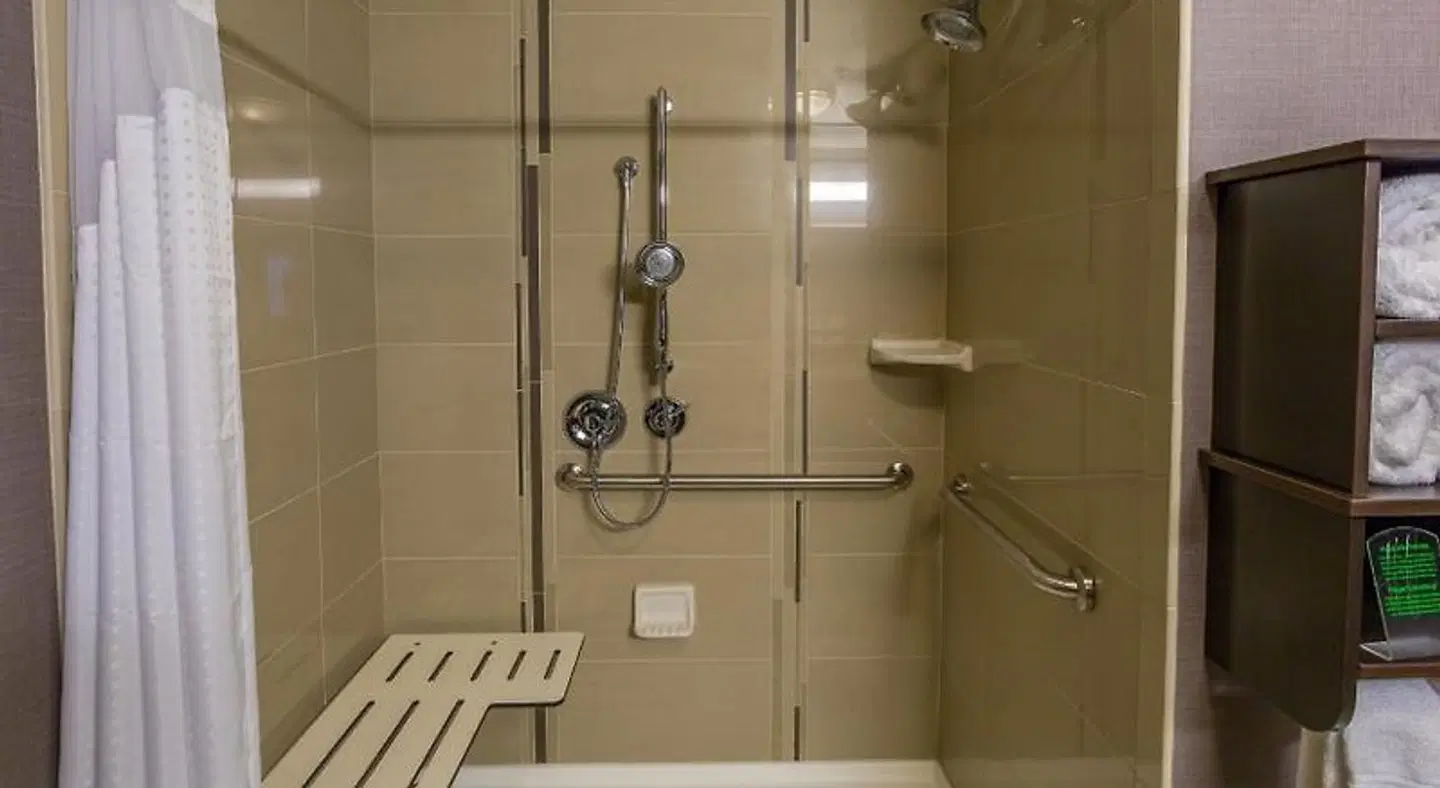 Holiday Inn Express & Suites Billings West Badezimmer