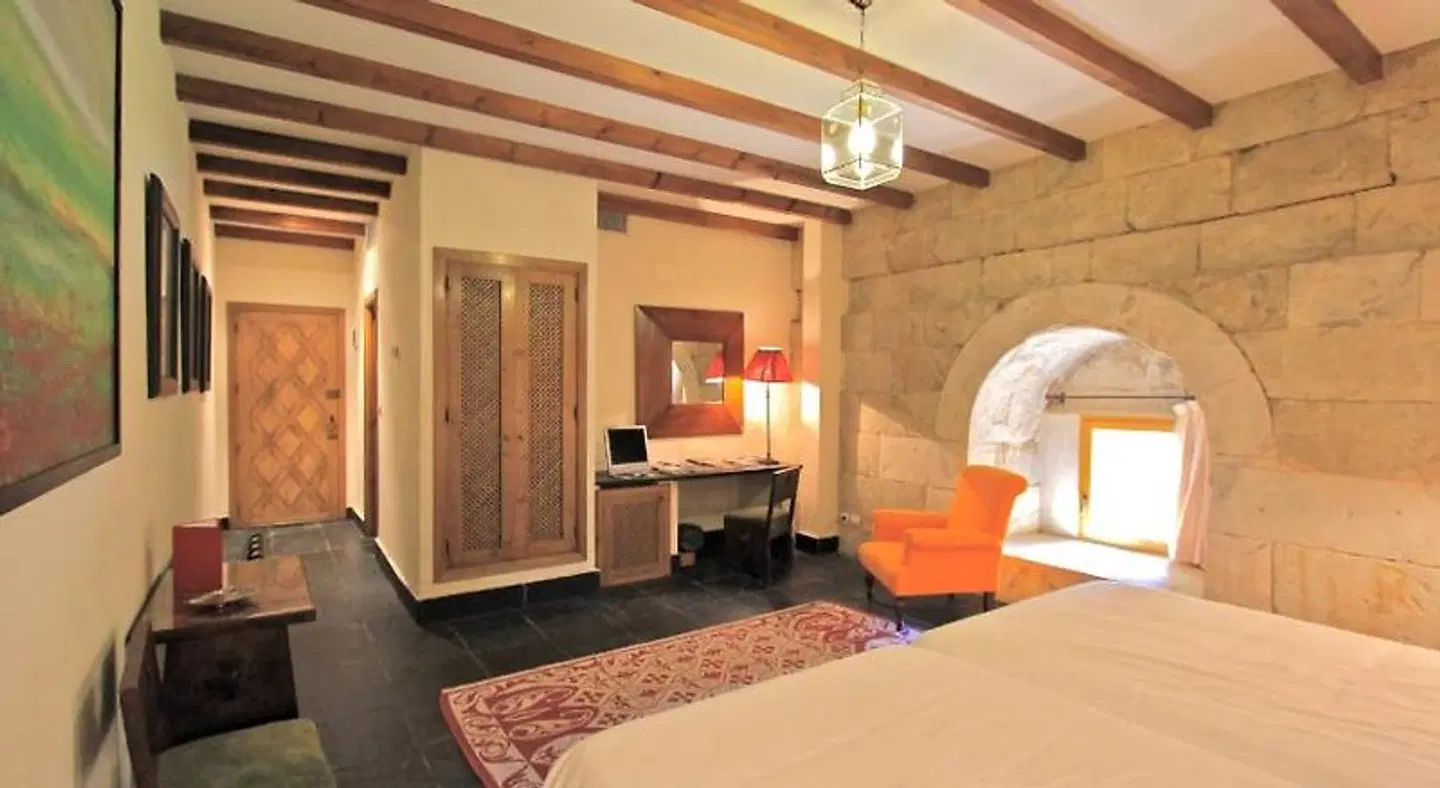 Castillo del Buen Amor ROOM_EXAMPLE