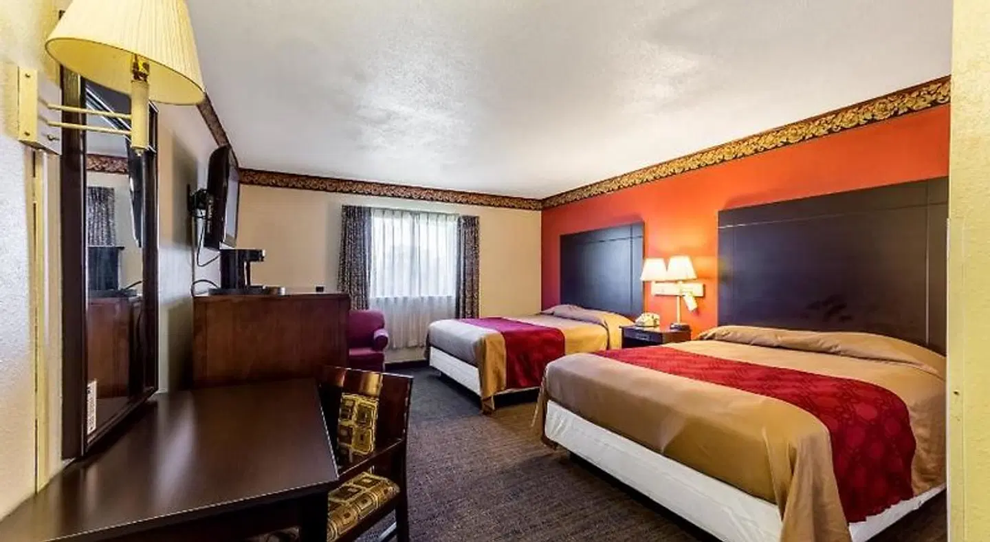 Rodeway Inn San Antonio Lackland AFB - SeaWorld ROOM_EXAMPLE