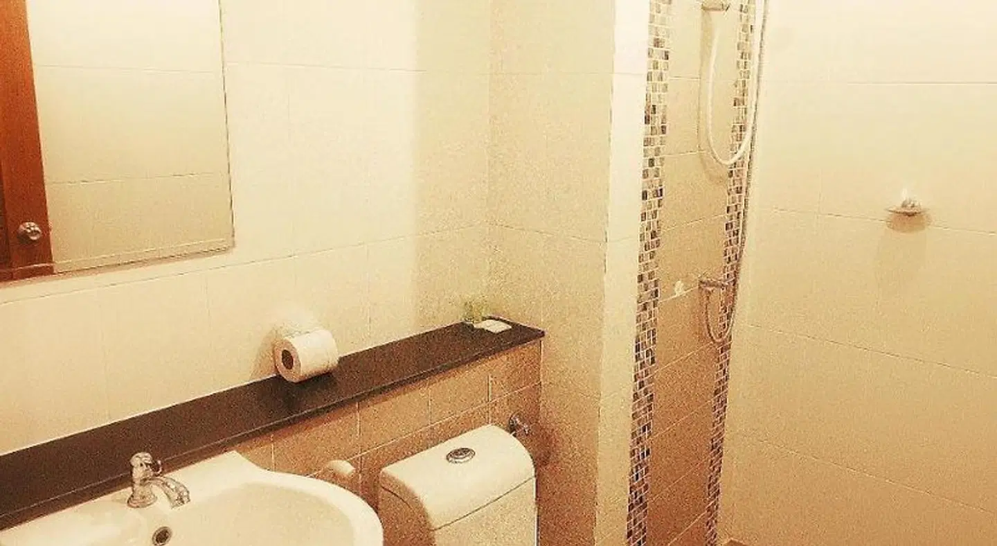 BREEZOTEL Badezimmer