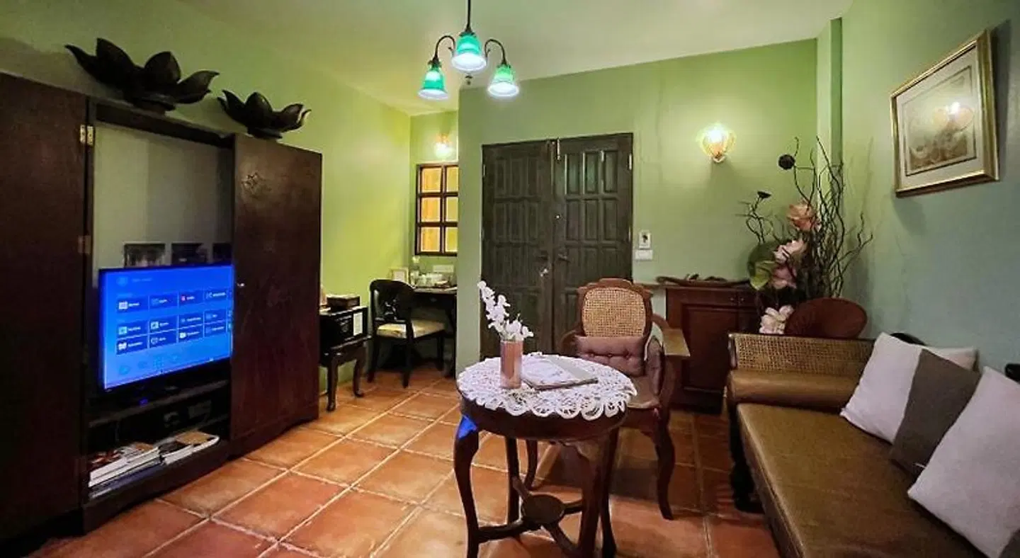 Old Bangkok Inn Restaurant