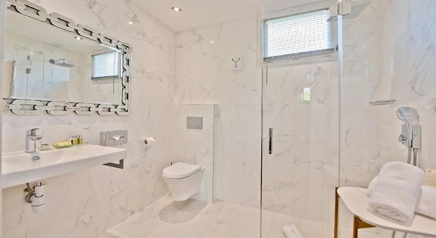 Hotel la Villa Cap d'Antibes Badezimmer