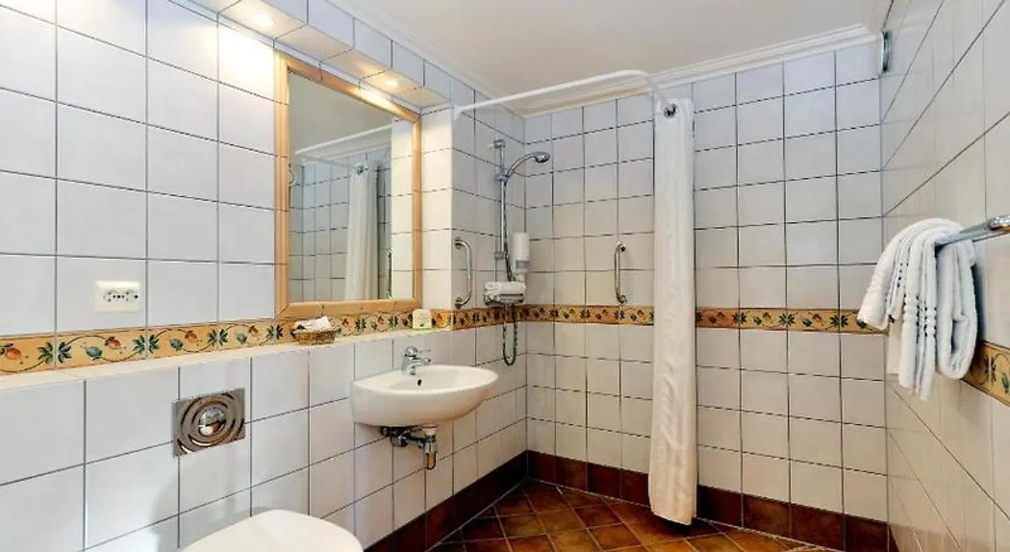 Kronen Gaard Hotel Badezimmer