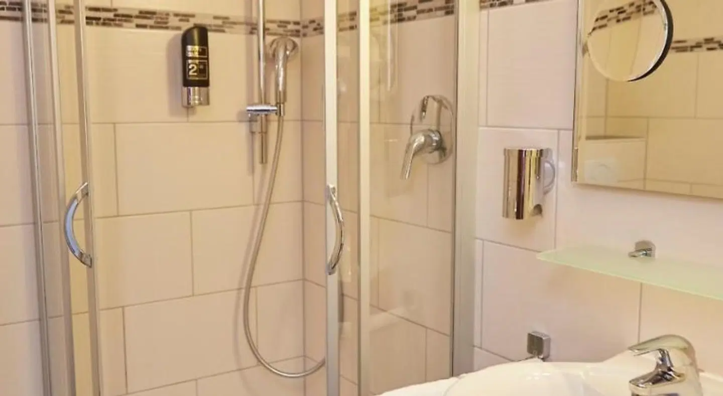 Am Rosenhügel Badezimmer