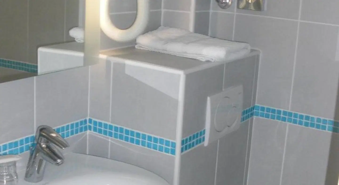 Hôtel Star Badezimmer
