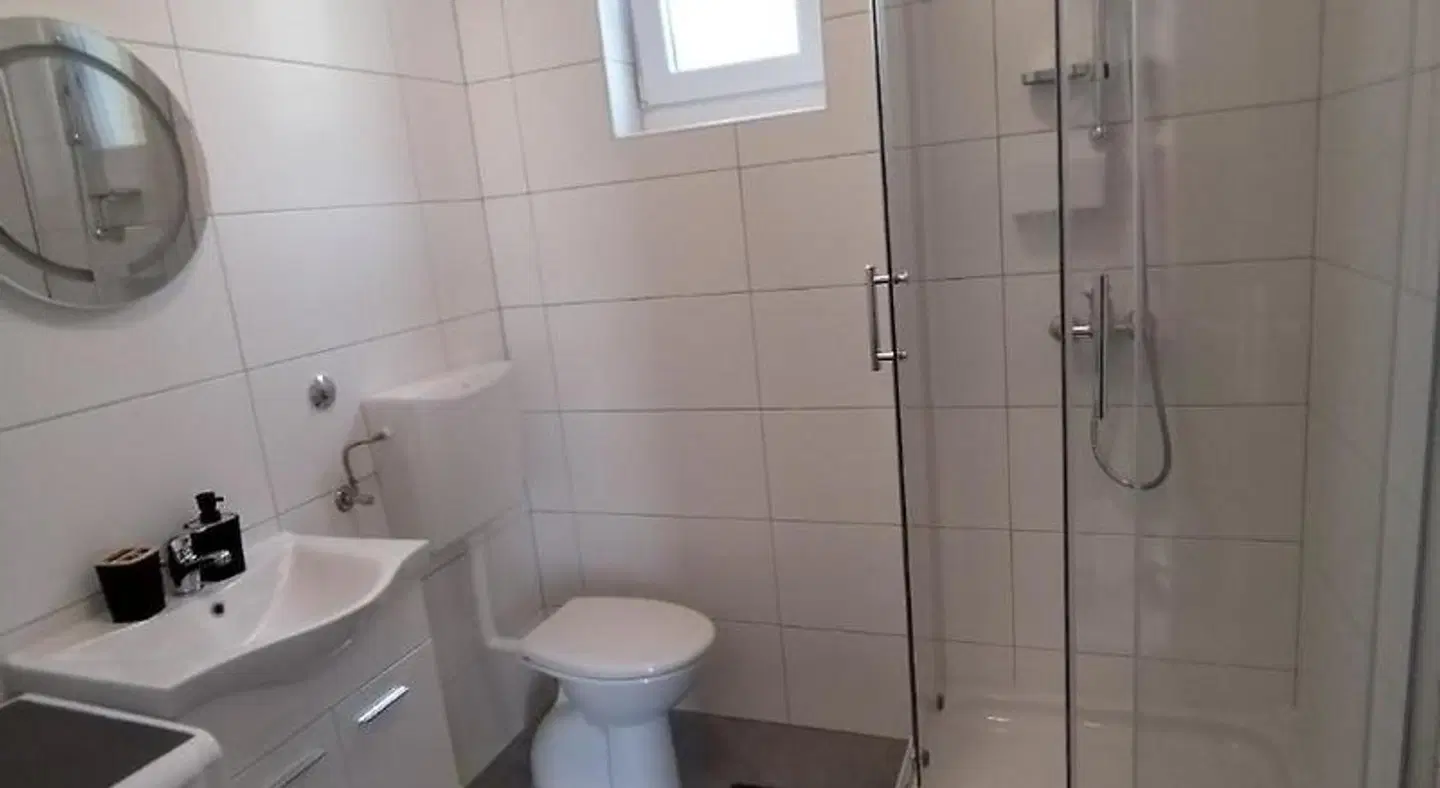 Apartments Mirjana 158 Badezimmer