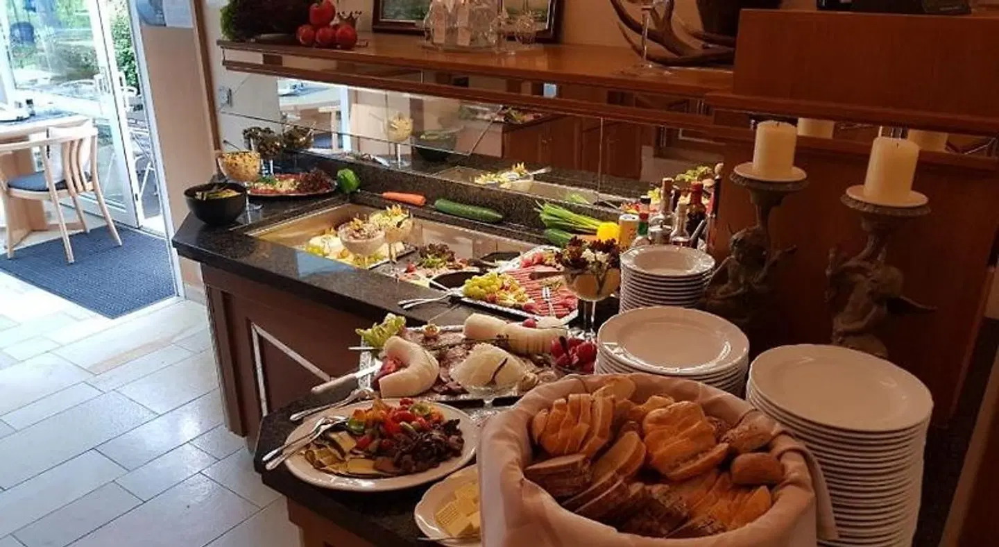Hirschenwirt Restaurant