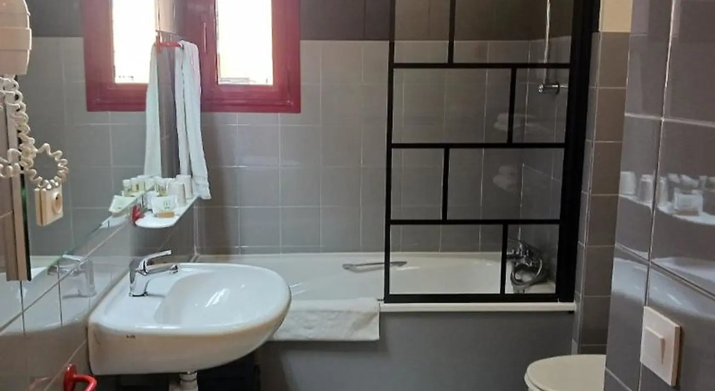Le Medicis Badezimmer