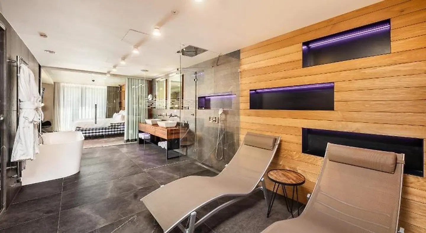 Harmony Hotel HEALTH_BEAUTY