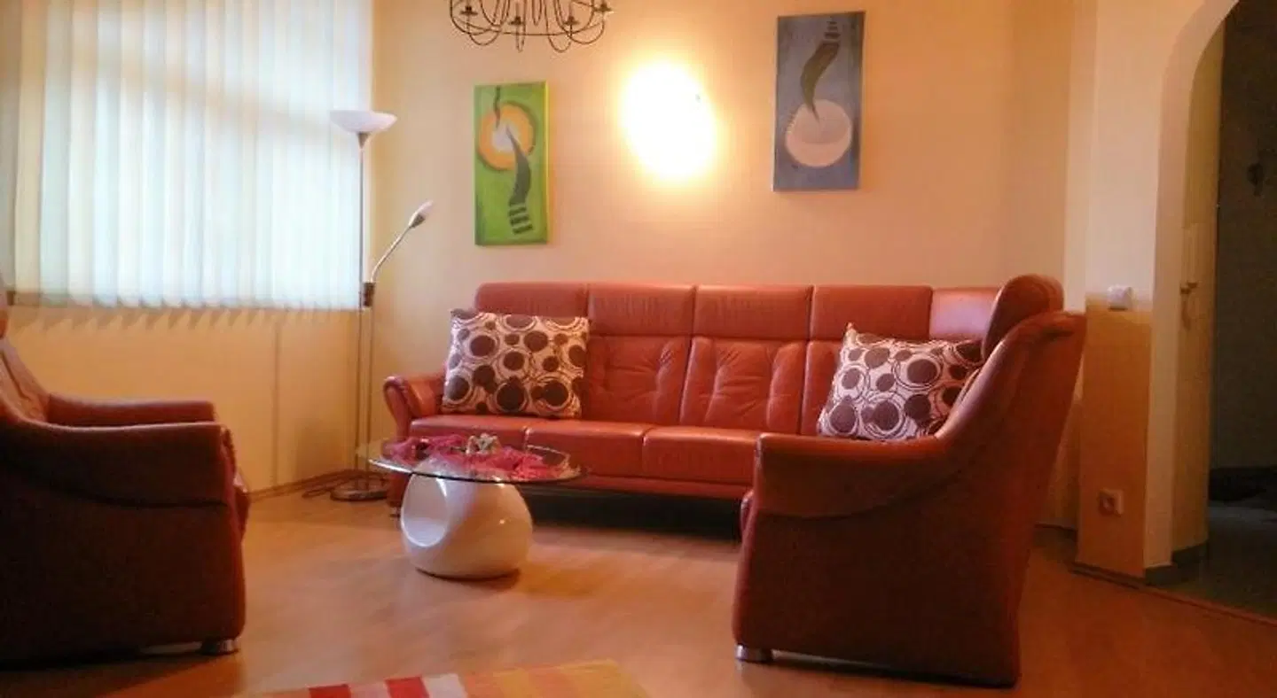 Romantika LOUNGE_LOBBY