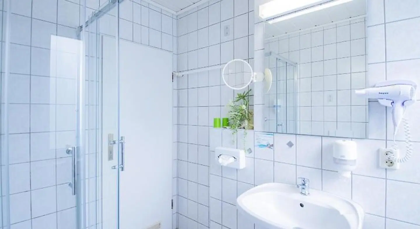 Ferien Hotel Spree-Neisse Badezimmer