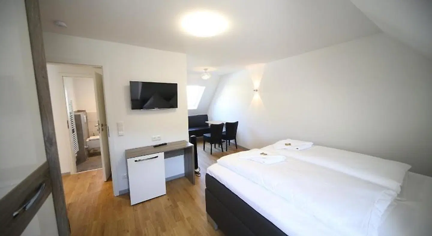 Hotel Vintage Am Bundesbank-Bunker ROOM_EXAMPLE
