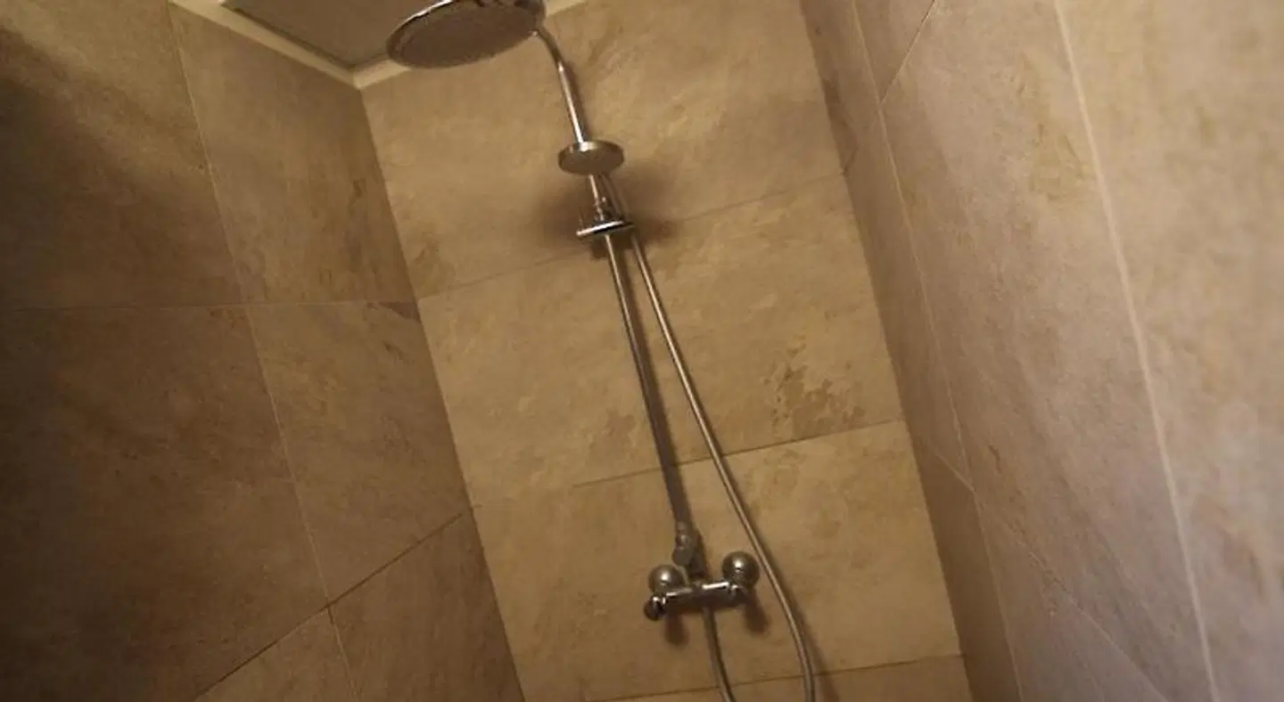 CJA Guesthouse Badezimmer