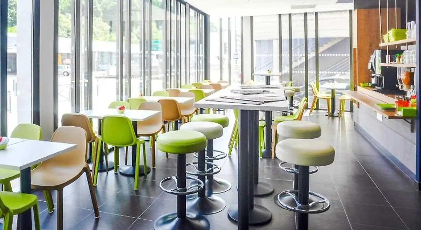 ibis budget Poitiers Centre Gare Bar