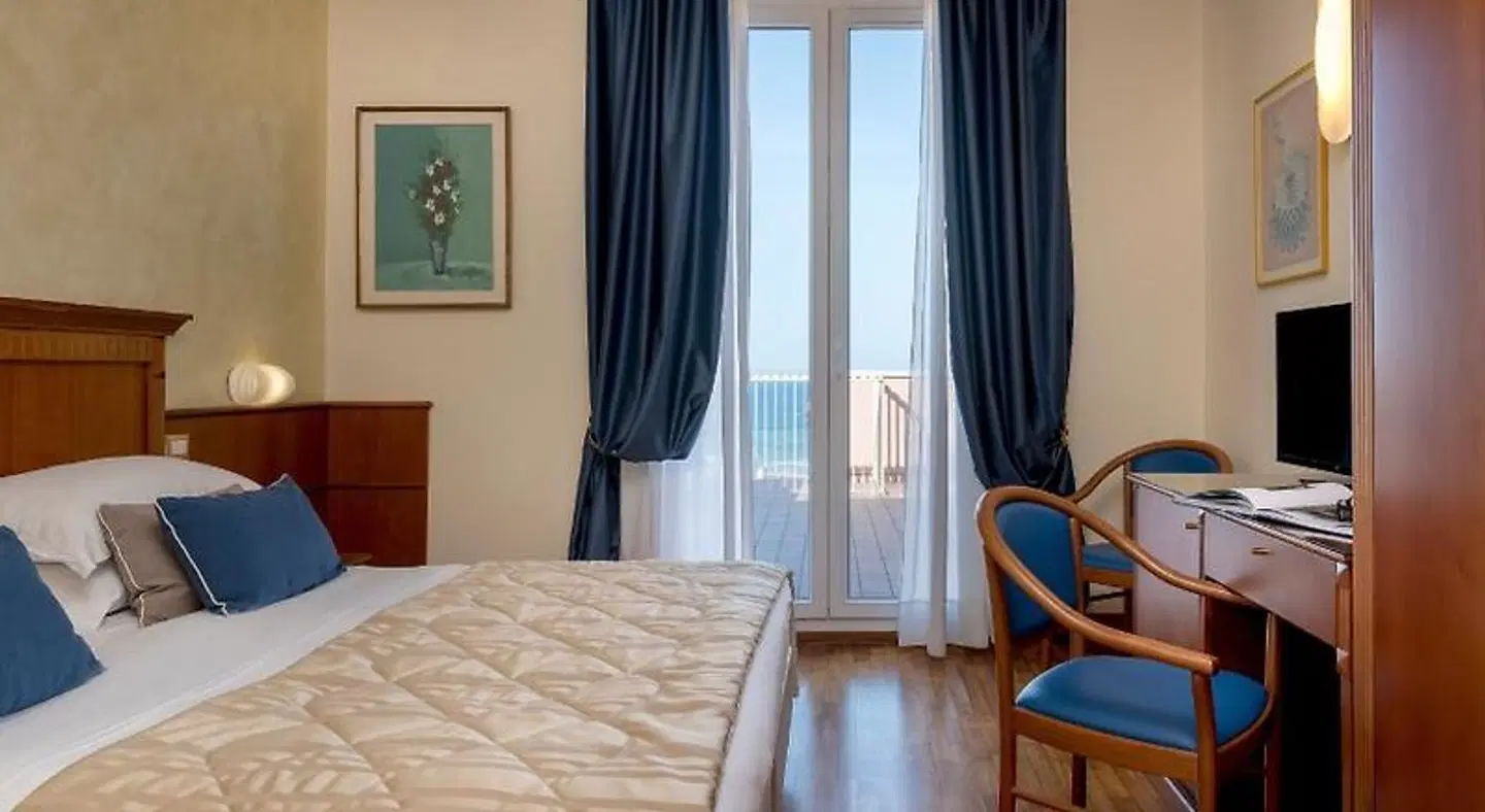 Bellevue ROOM_EXAMPLE