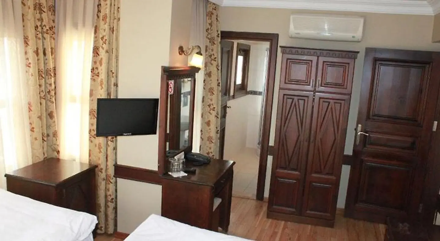 SultanHill ROOM_EXAMPLE