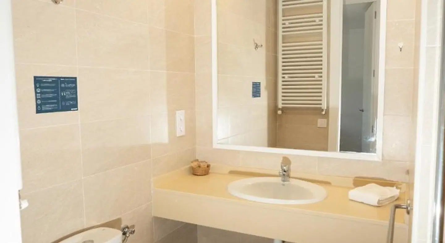 Apartamentos Tamarindos Badezimmer