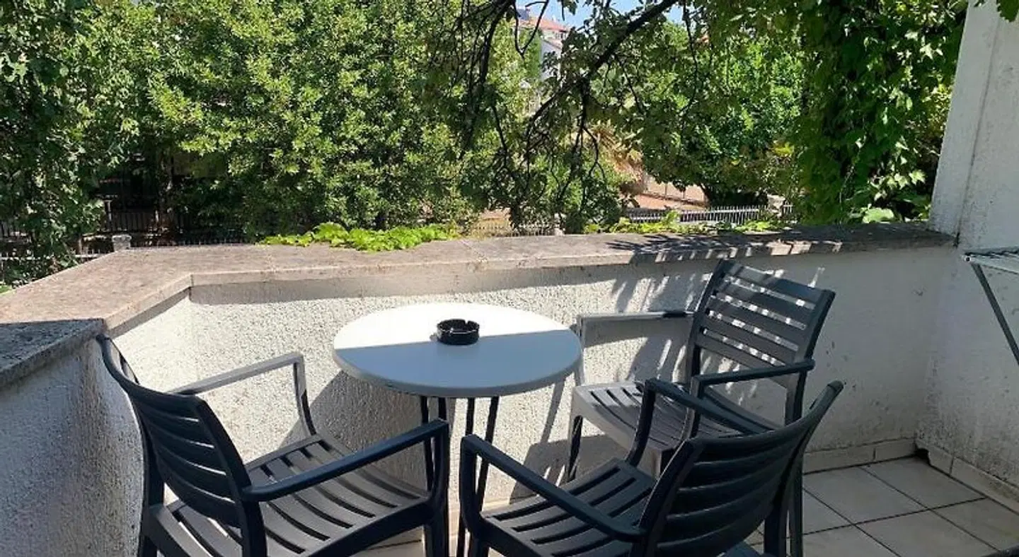 Gargamelo Pension Terrasse