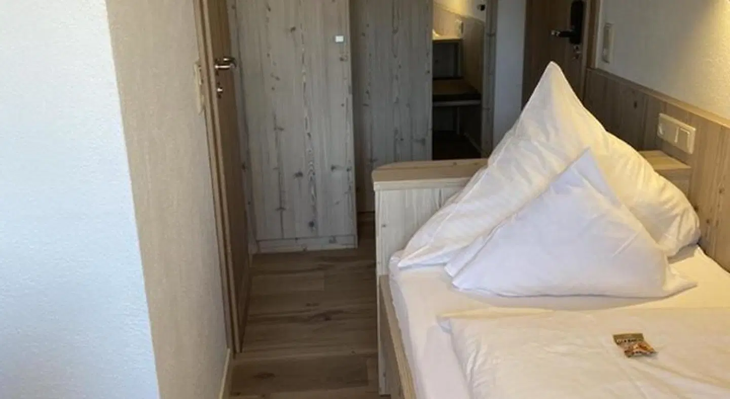 Landgasthaus Zollerstuben HEALTH_BEAUTY