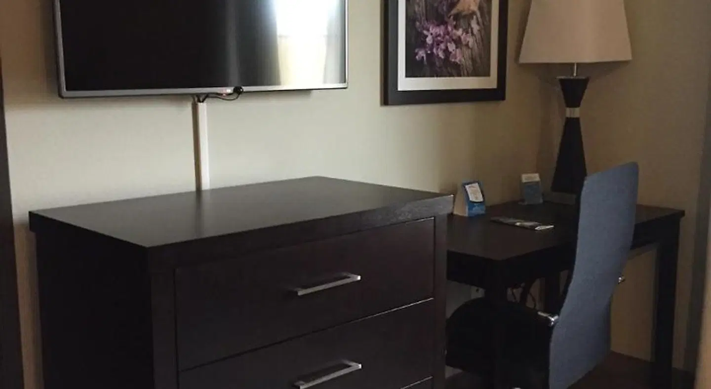Baymont by Wyndham College Station ROOM_EXAMPLE