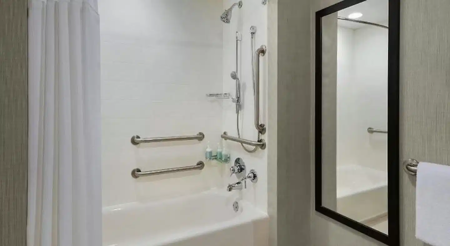 Residence Inn by Marriott Newark Elizabeth/Liberty International Airport Badezimmer