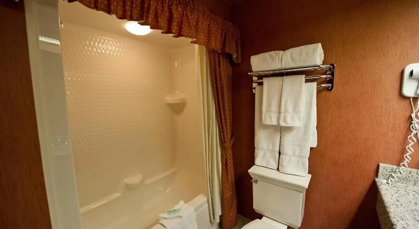 Traditions Hotel & Spa, Ascend Hotel Collection Badezimmer