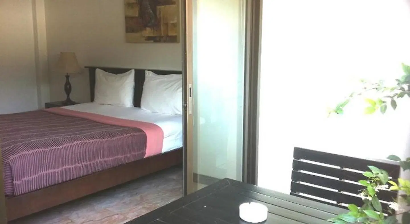 Kamala Beachfront Apartment ROOM_EXAMPLE