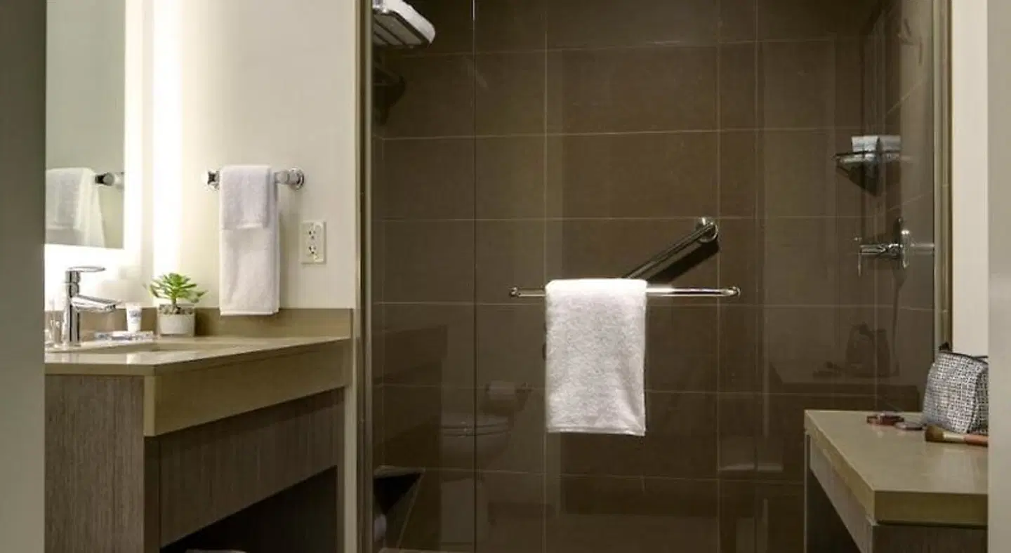 Hyatt House Atlanta Cobb Galleria Badezimmer