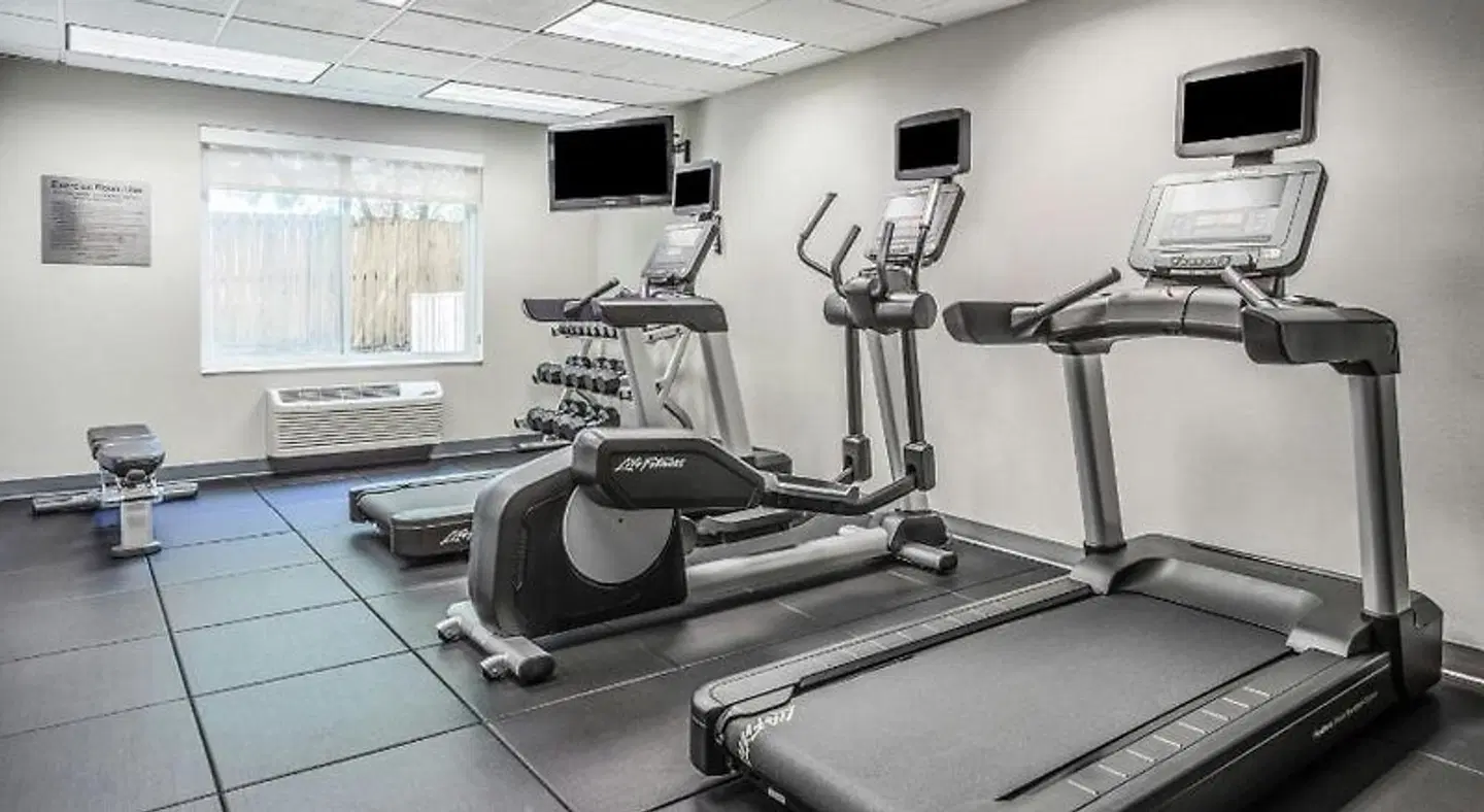 Fairfield Inn & Suites by Marriott Indianapolis Northwest SPORTS_AND_LEISURE