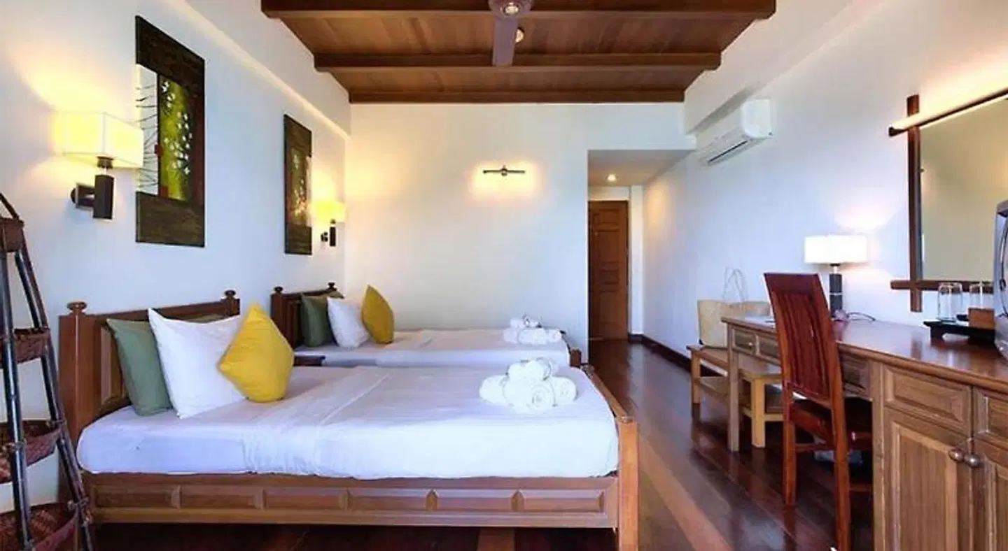 The Lodge ROOM_EXAMPLE