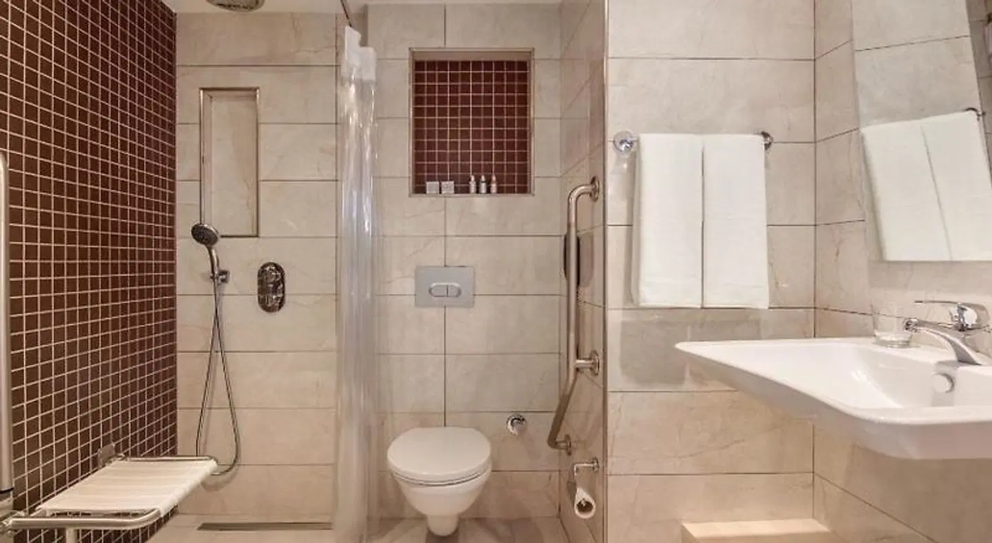 Ramada Istanbul Old City Hotel Badezimmer
