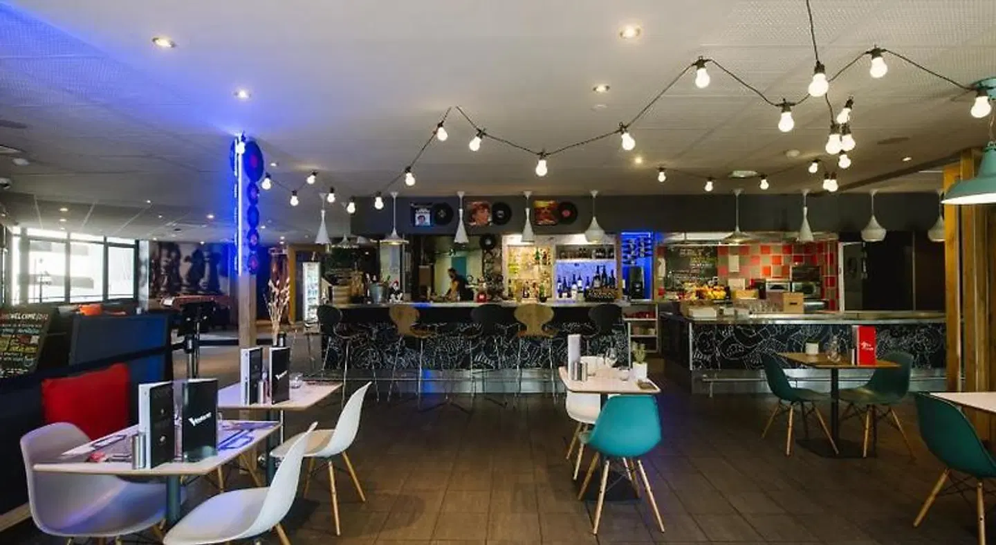 ibis Avignon Centre Gare Bar