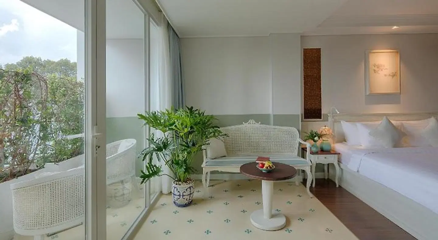 Au Lac Charner Hotel Badezimmer