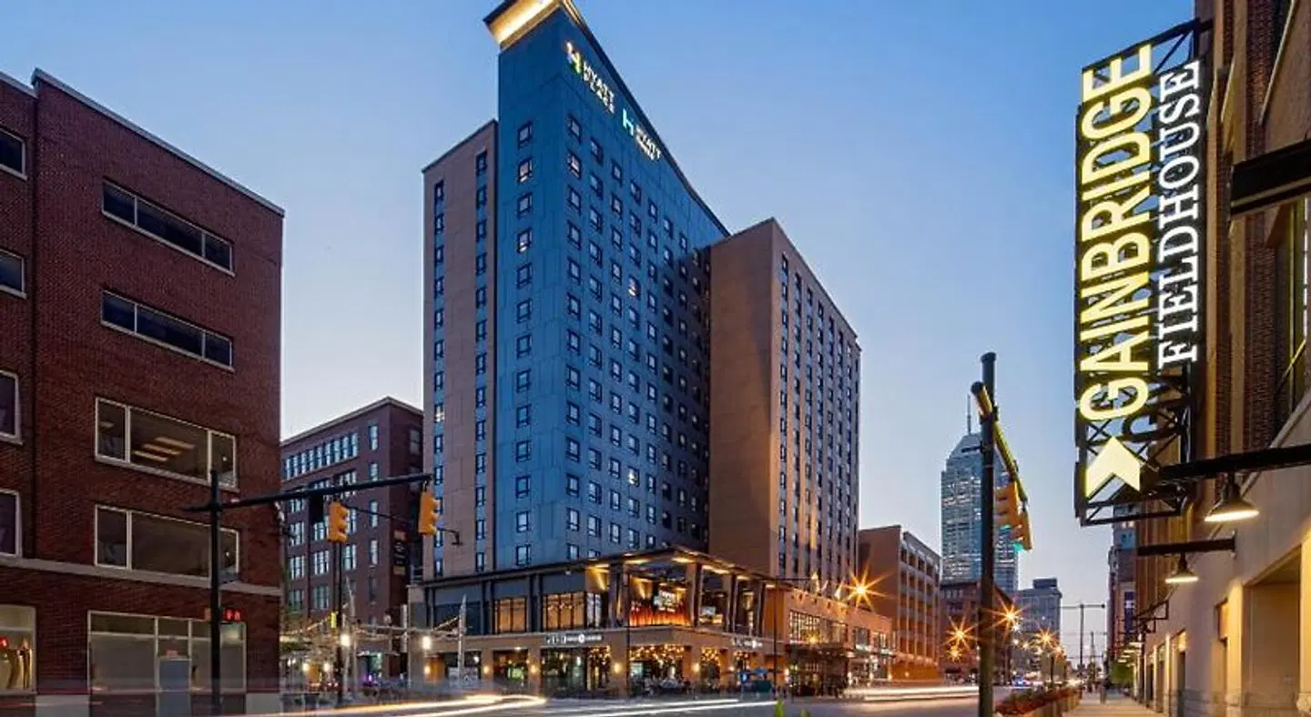 Hyatt House Indianapolis Downtown EXTERIOR