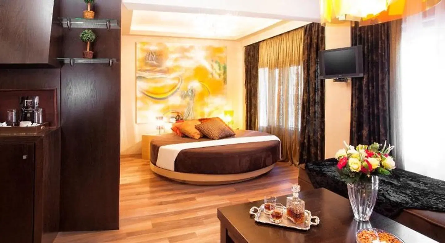 Plaza Hotel ROOM_EXAMPLE