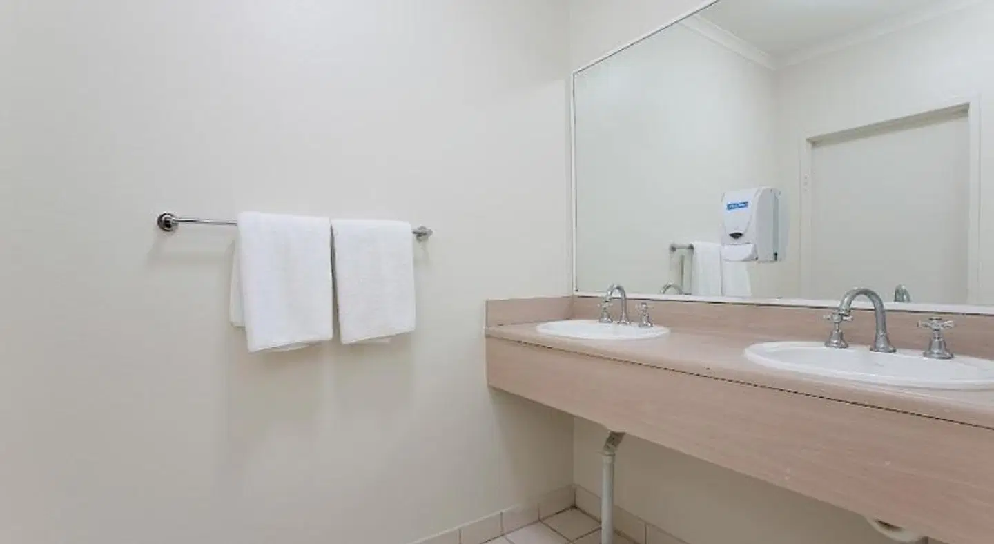 Cairns City Sheridan Badezimmer