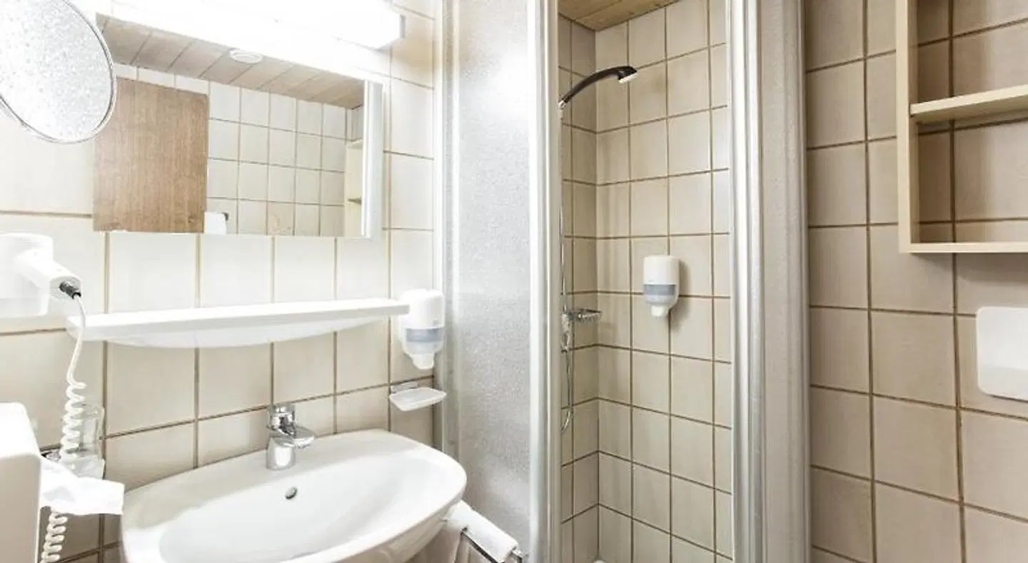 Ferienhotel Aussicht Badezimmer