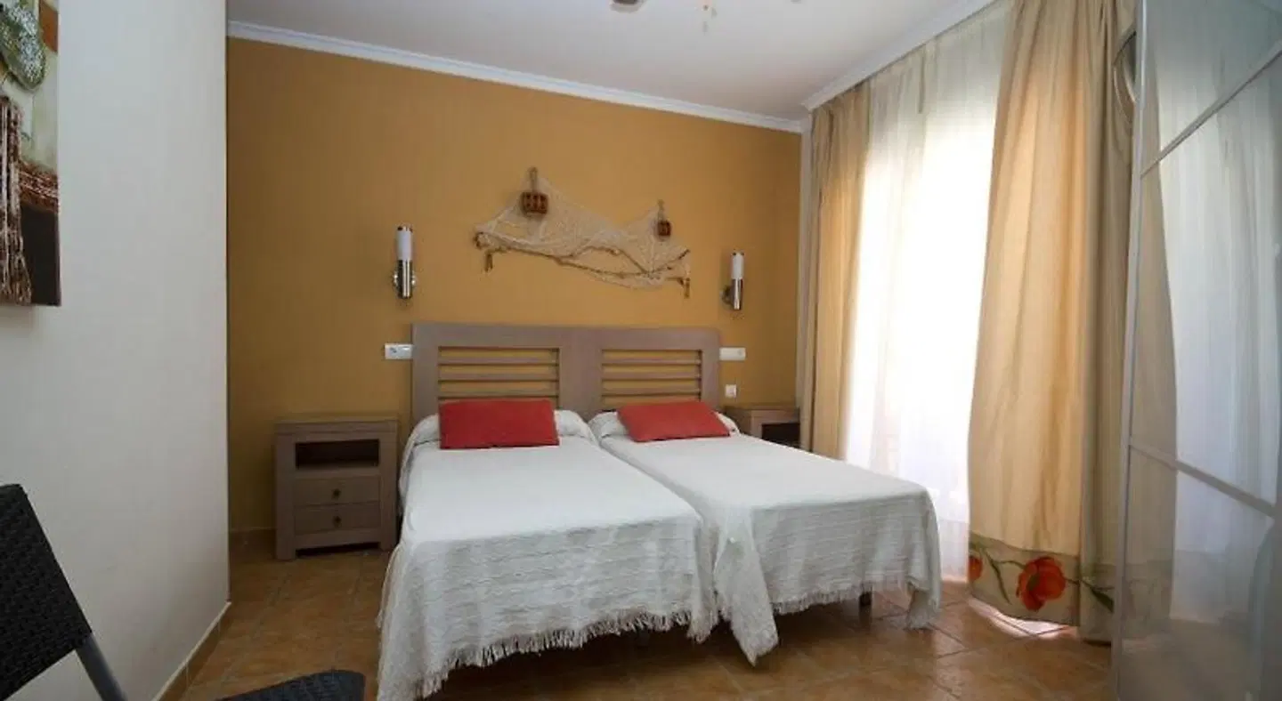 Hostal Costa Luz ROOM_EXAMPLE