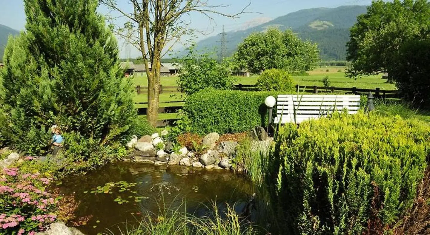 Hotel Garni Zerza Garten