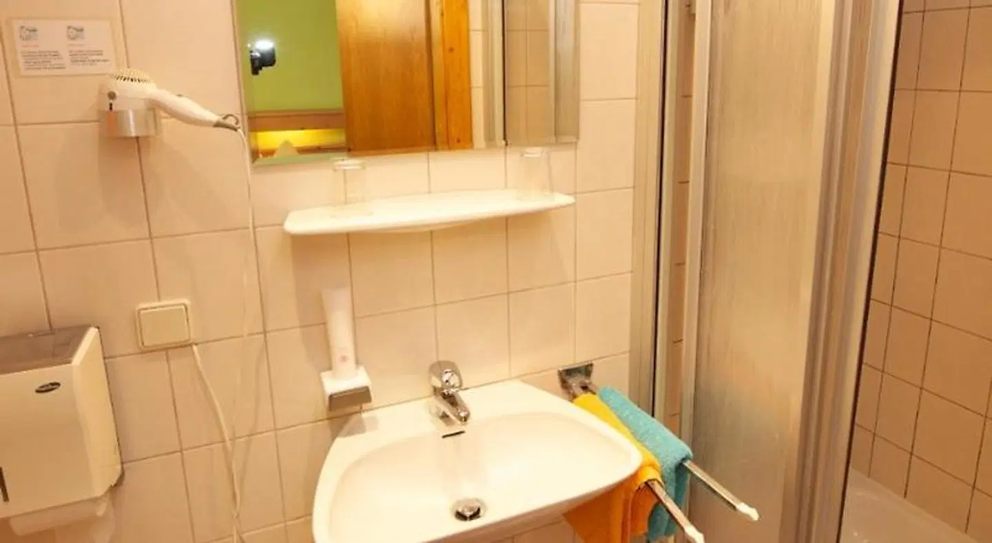 Pension Alpenrose Badezimmer