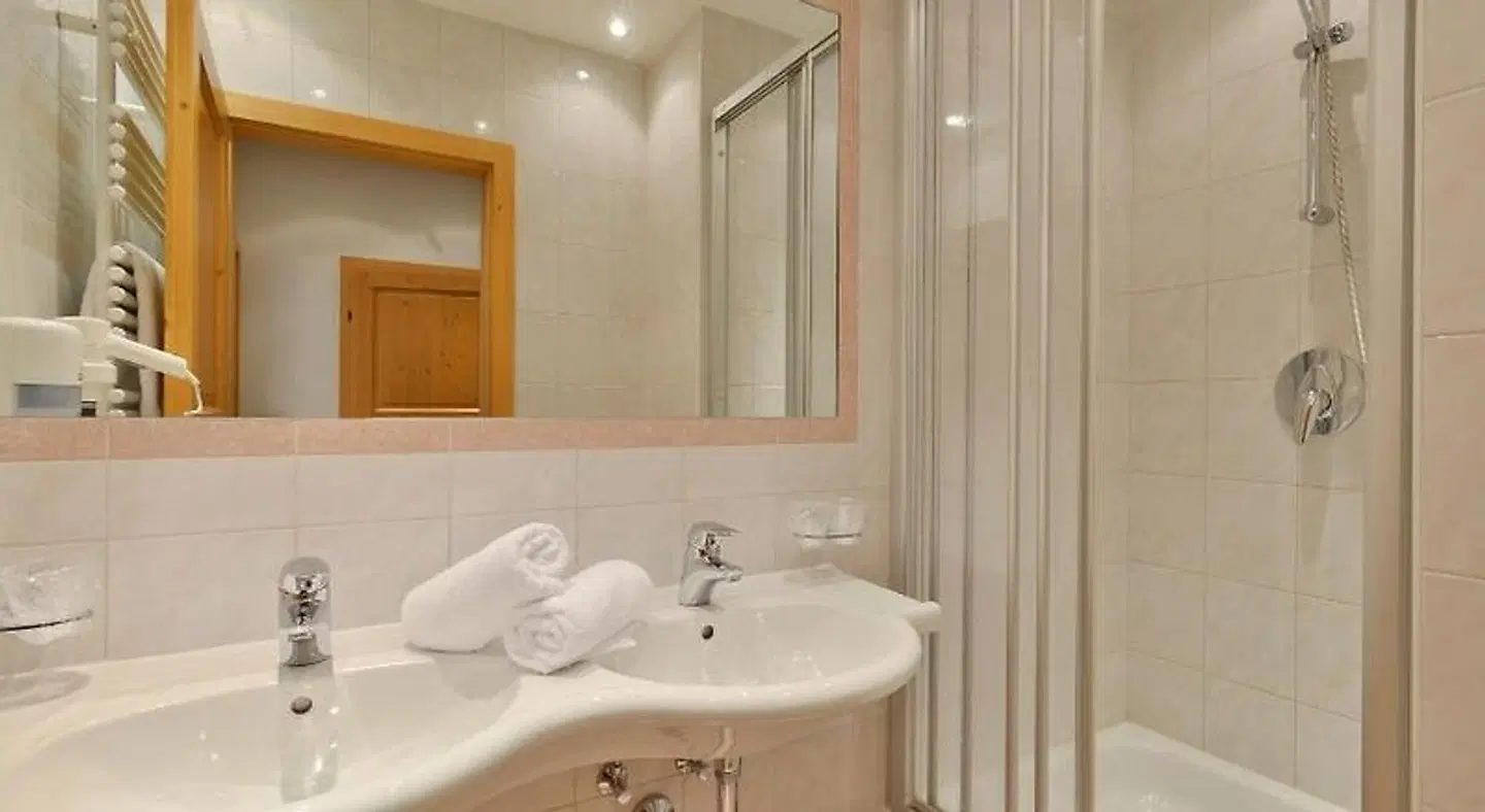Posthotel Mayrhofen Badezimmer