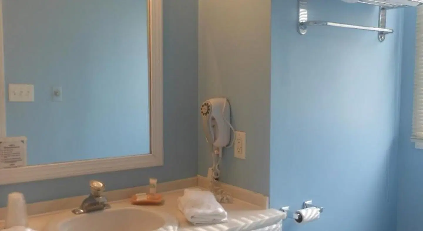 Century Suites Hotel HEALTH_BEAUTY