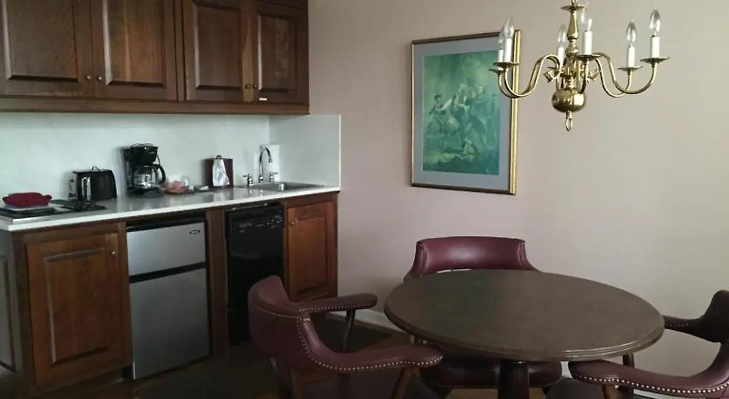 Century Suites Hotel ROOM_EXAMPLE