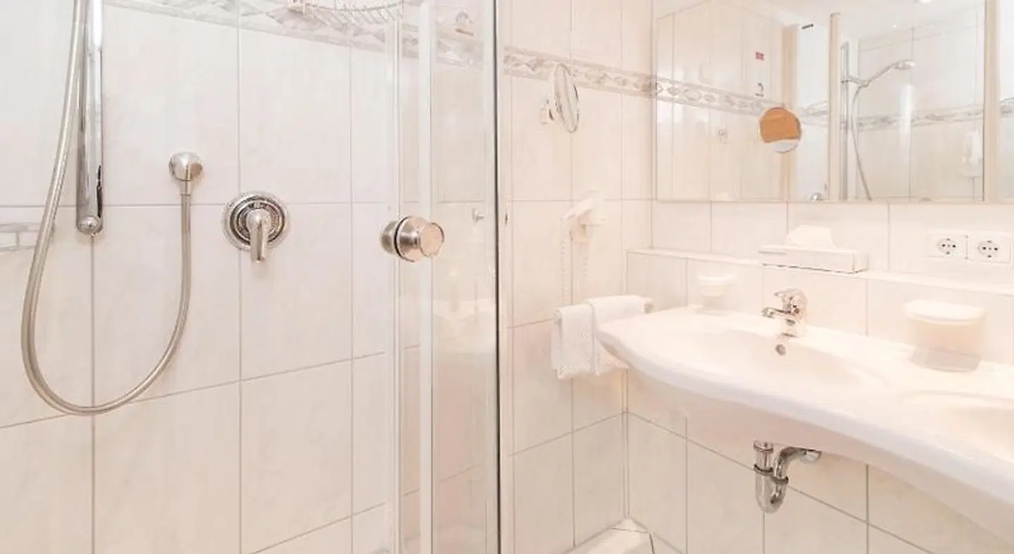 Alte Krone Badezimmer